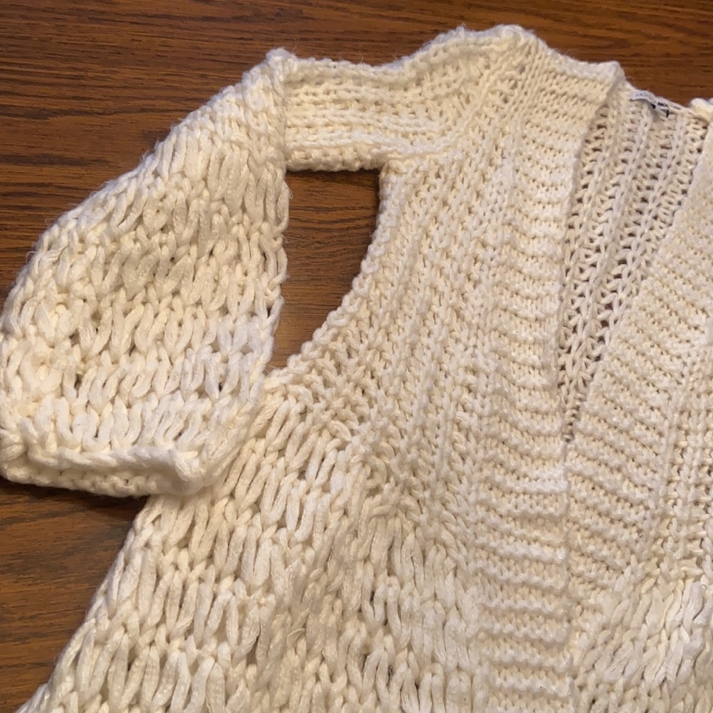 Sweater - Picture 2 of 7